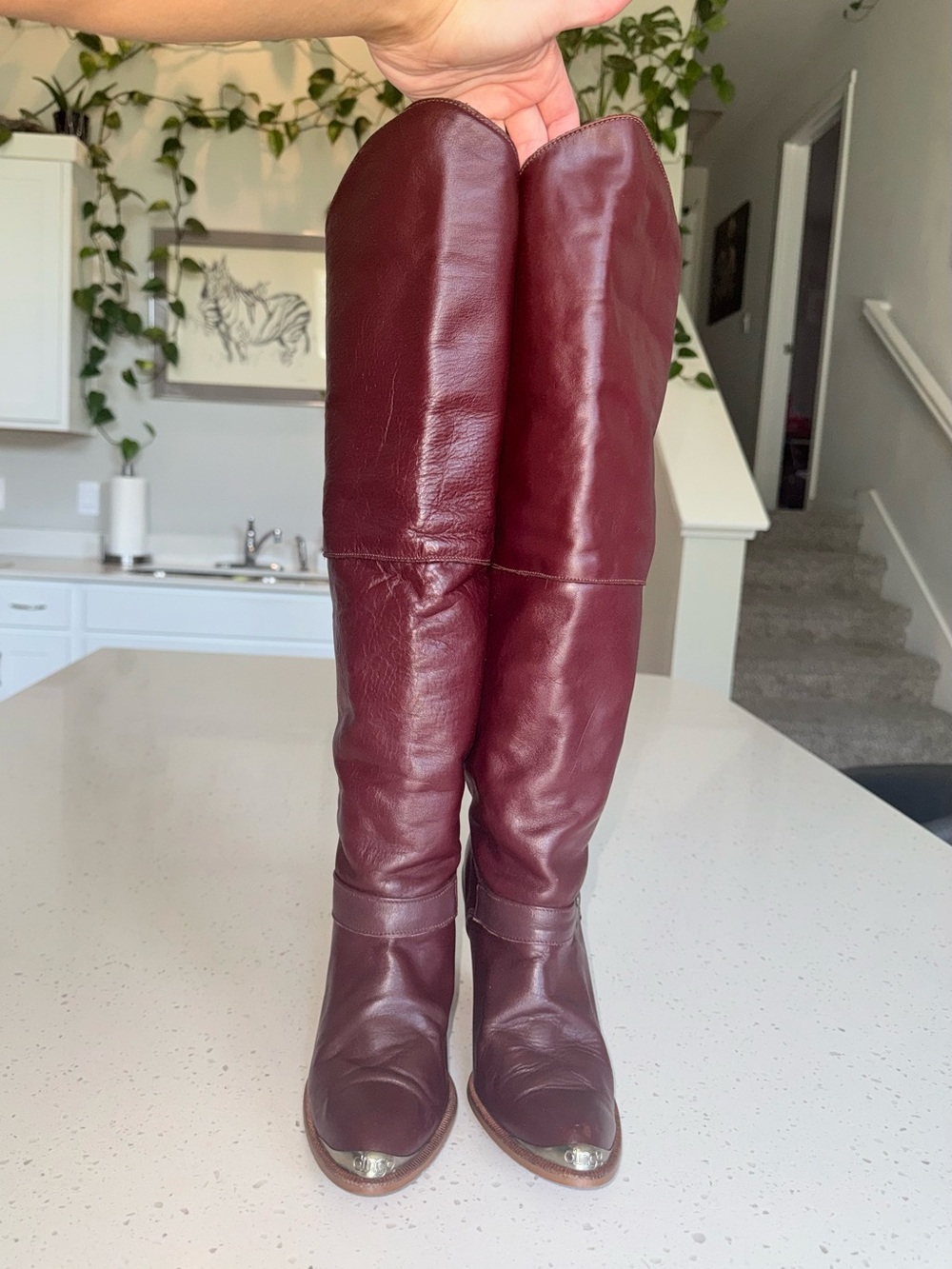 Rare Vintage Dingo Women's Knee-High Genuine Leather Heeled Boots in Burgundy - Picture 4 of 8